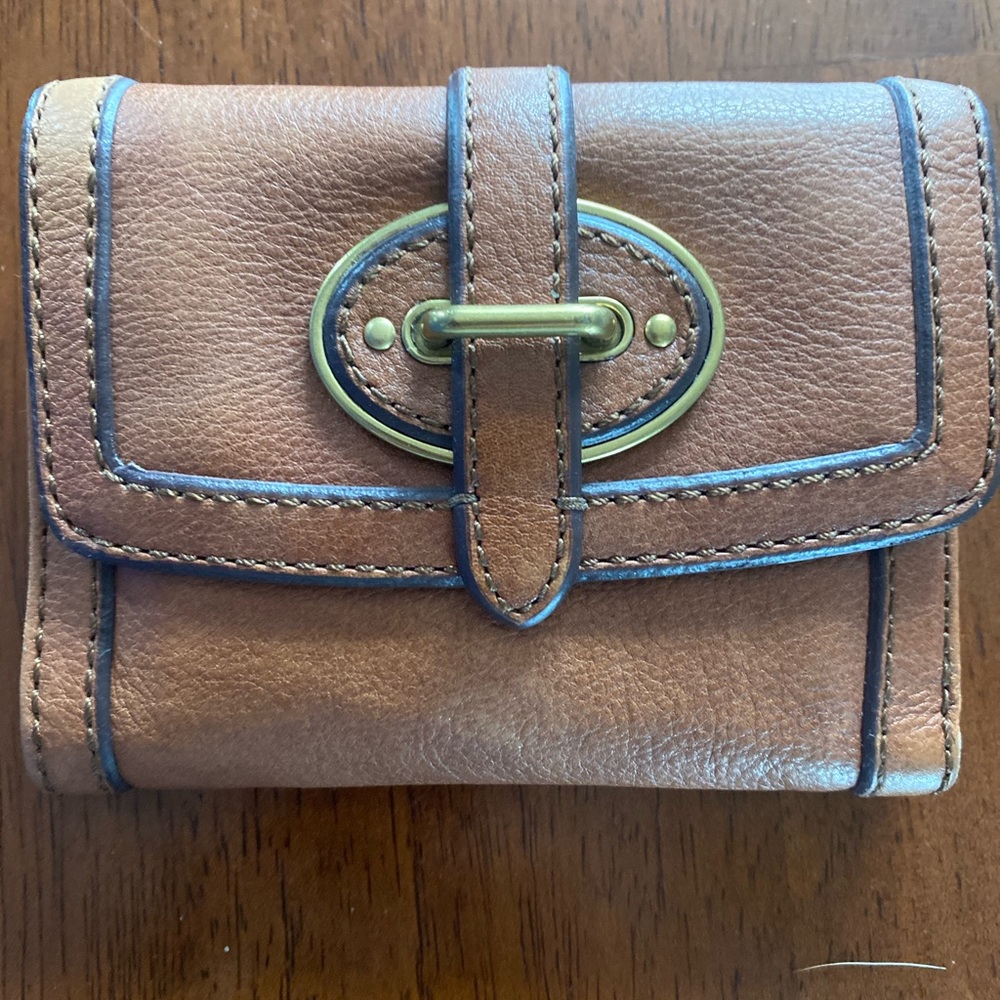 Fossil brown leather bifold wallet